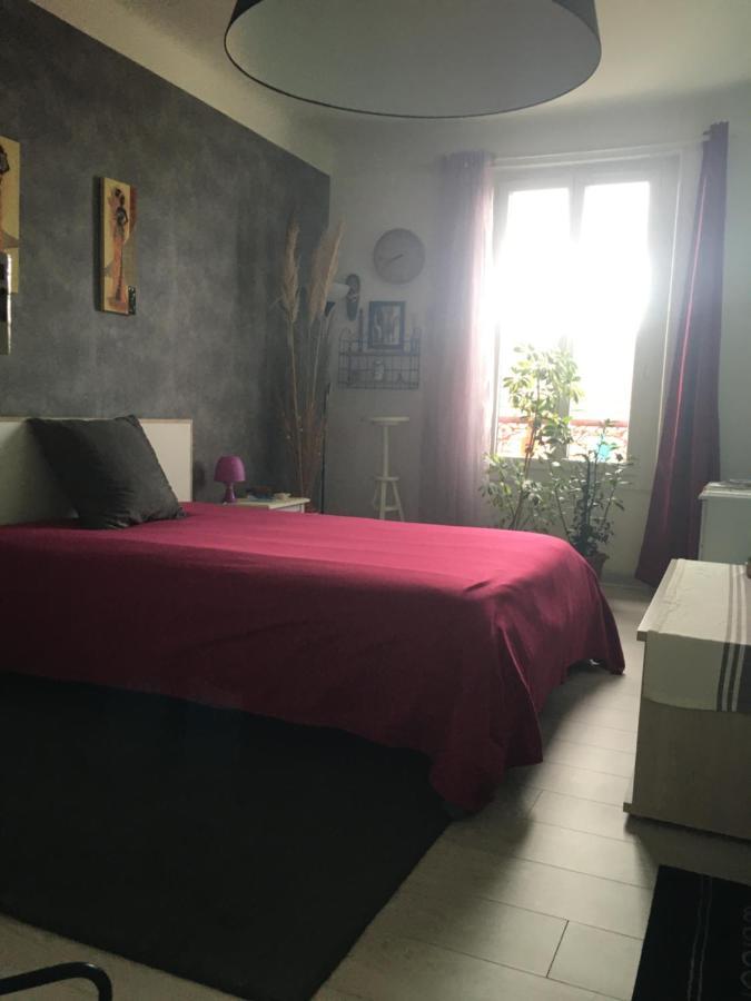 Belle Chambre Au Coeur De Bayonne Apartment Luaran gambar